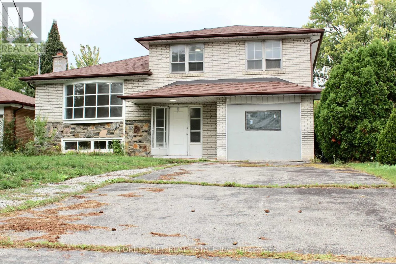 House for rent: First Floor - 8 Doverwood Court, Toronto, Ontario M2M 2G7