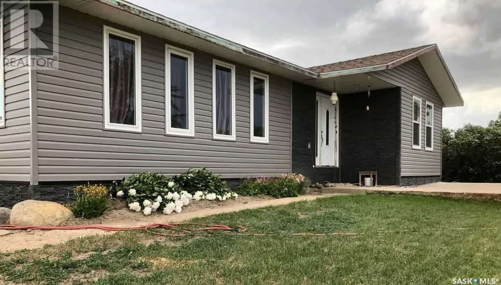 Unknown for rent: Froese Farm, Excelsior Rm No. 166, Saskatchewan S0H 2A0