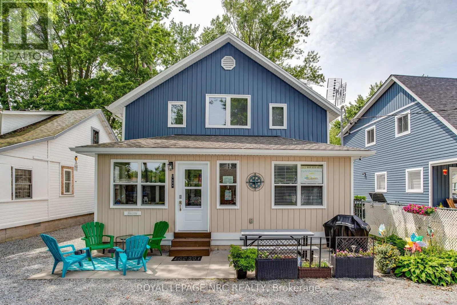 Duplex for rent: Front - 339 Eastwood Avenue, Fort Erie, Ontario L0S 1B0