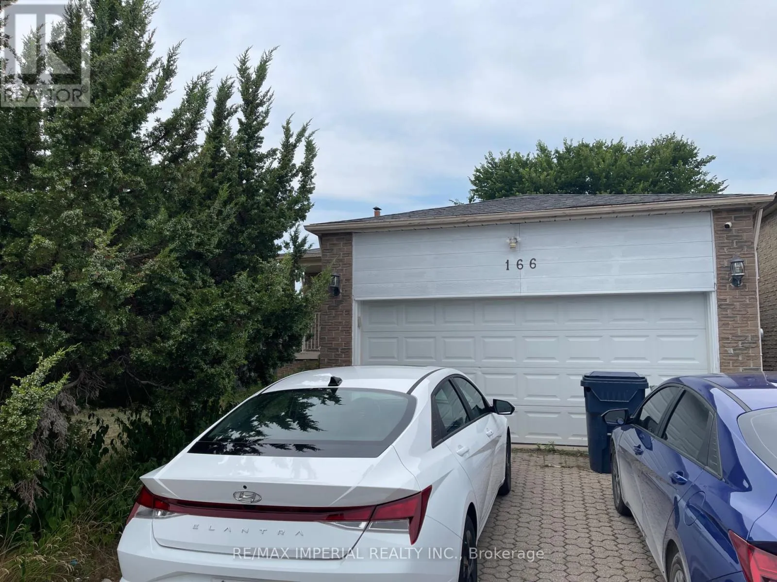 House for rent: Front Unit - 166 Hupfield Trail E, Toronto, Ontario M1B 4P7