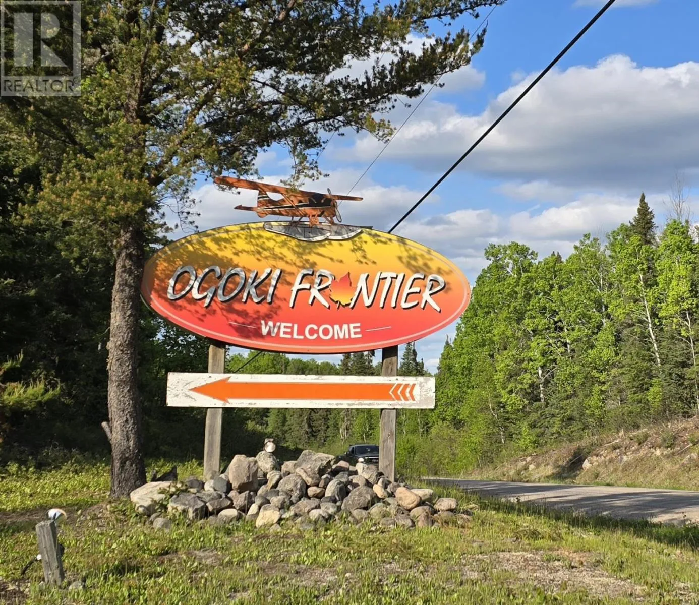 Frontier Trail Off Hwy 527, Armstrong Station, Ontario P0T 1A0