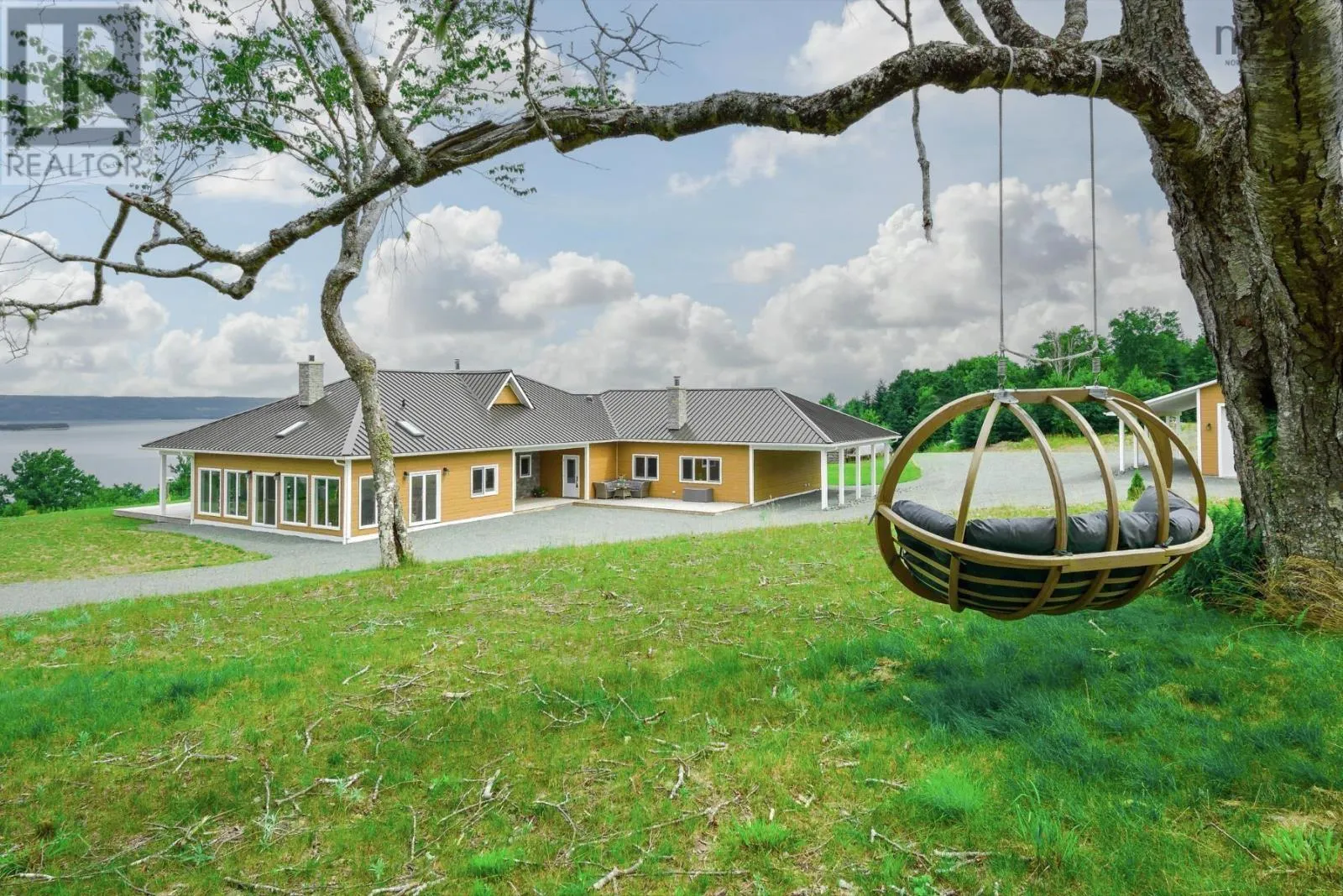 House for rent: Goldenview Drive, St George's Channel, Nova Scotia B0E 3K0