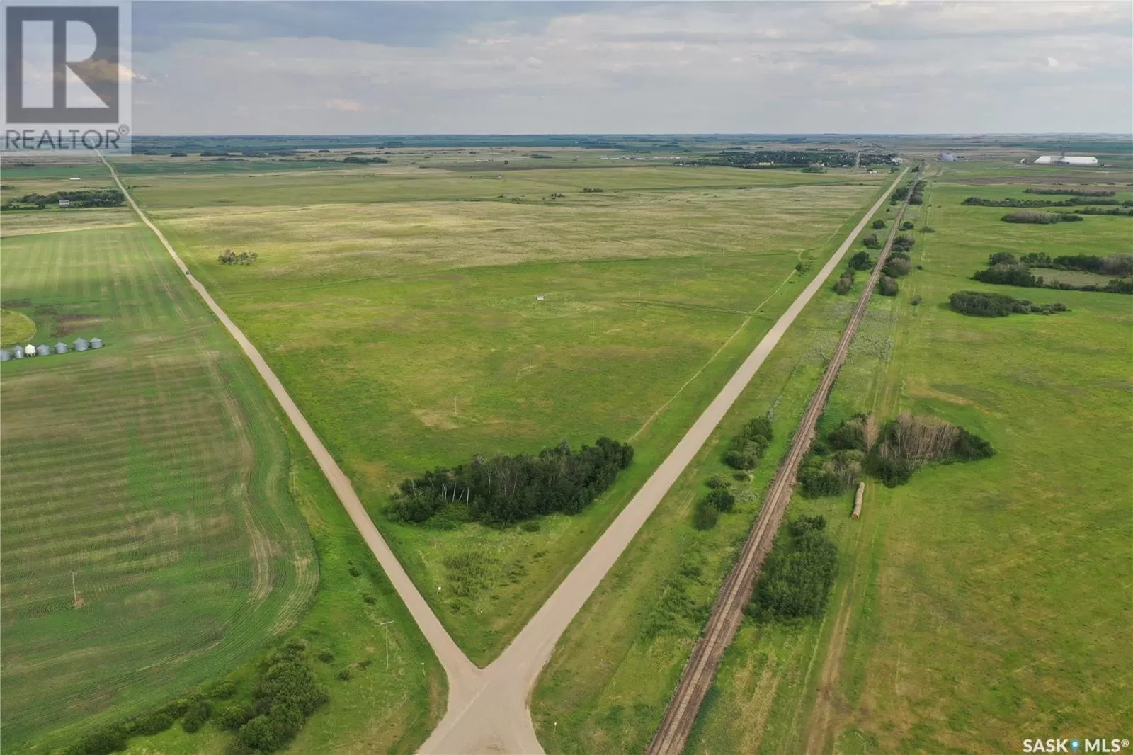 Unknown for rent: Hanley 30 Acres With Utilities, Hanley, Saskatchewan S0G 0A6
