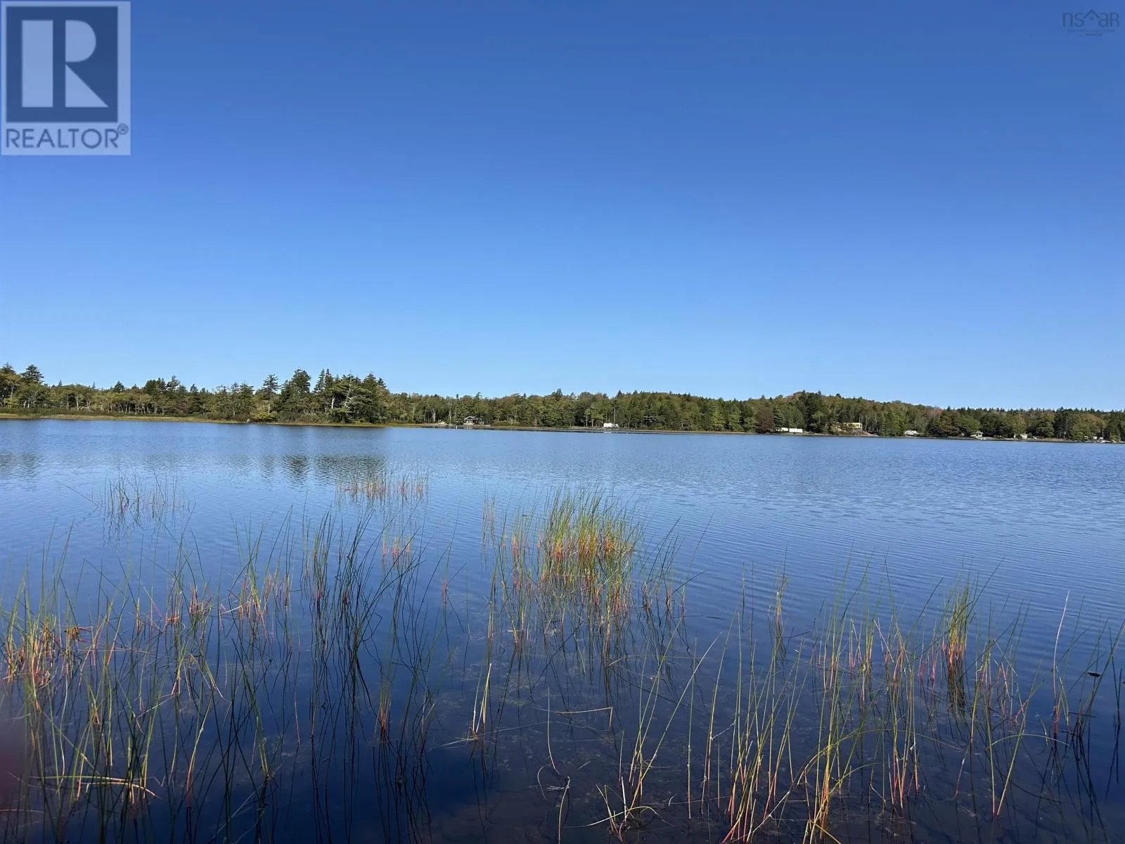 Highway 101, Grosses Coques, Nova Scotia B0W 1M0