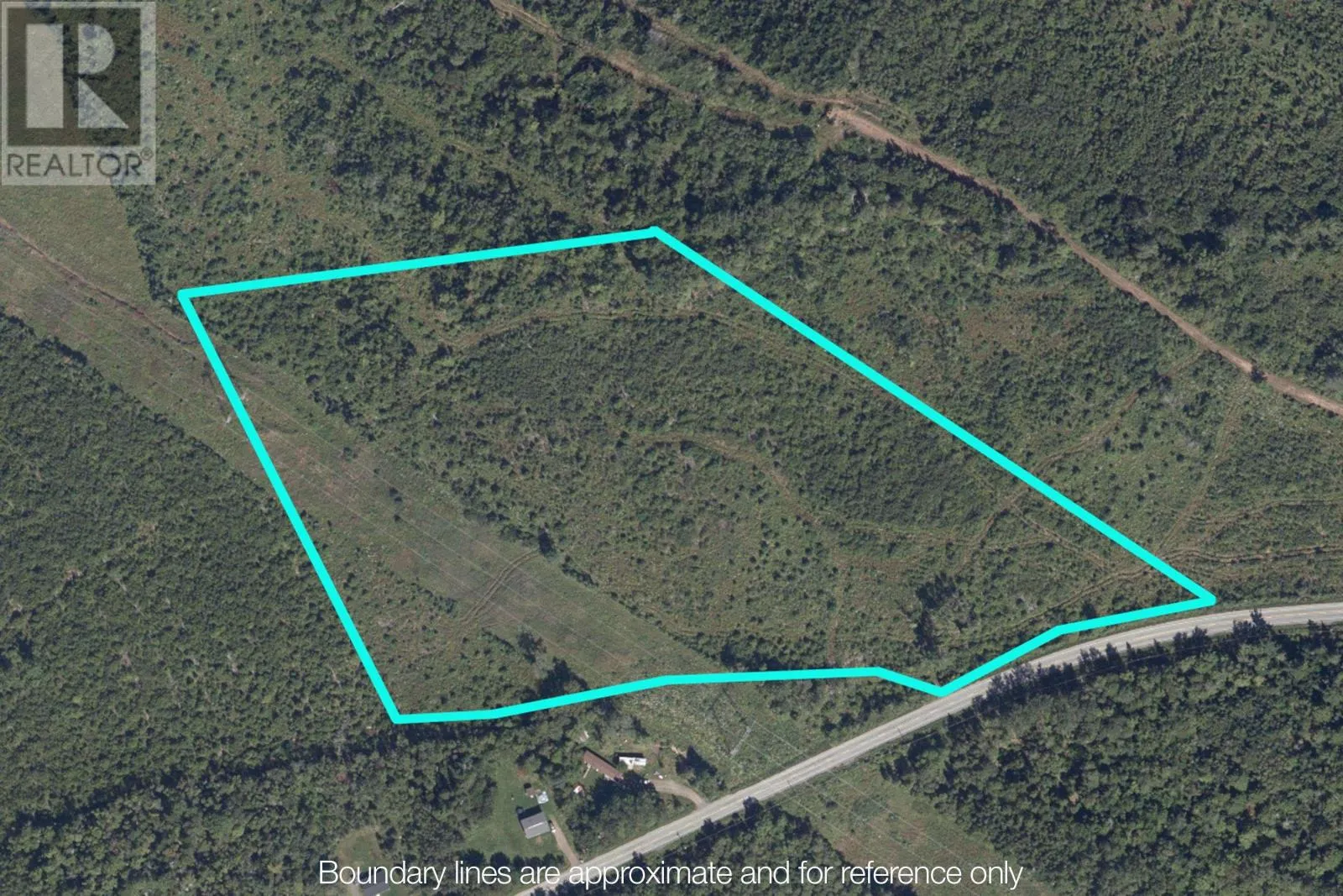 Highway 321, Roslin, Nova Scotia B0K 1K0