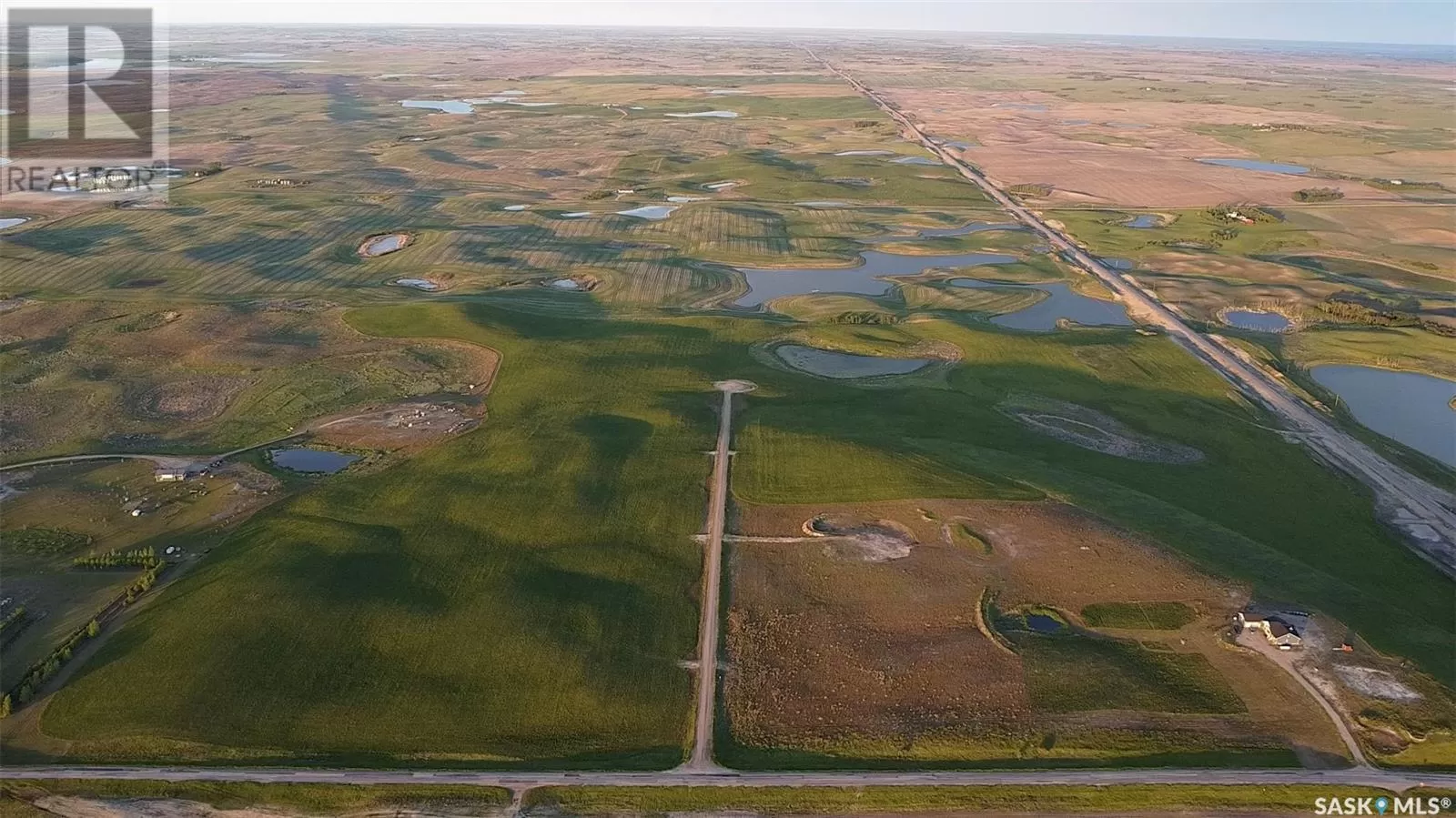 Unknown for rent: Hills Way Development, Grant Rm No. 372, Saskatchewan S0K 4N0