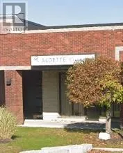 I - 4 Cedar Pointe Drive, Barrie, Ontario L4N 5R7