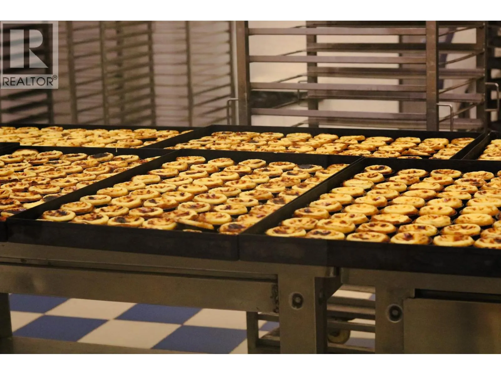 Retail for rent: K 1553 Harvey Avenue, Kelowna, British Columbia V1Y 6G1