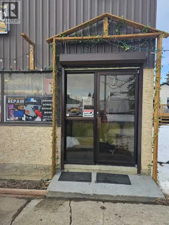 Kiosk, 4912 49 Avenue, Mayerthorpe, Alberta T0E 1N0