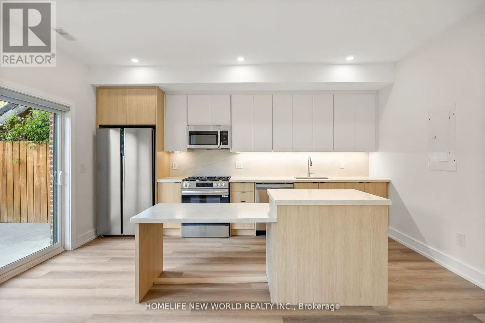 House for rent: Lease - 6  - 43 Batavia Avenue, Toronto, Ontario M6N 4A1