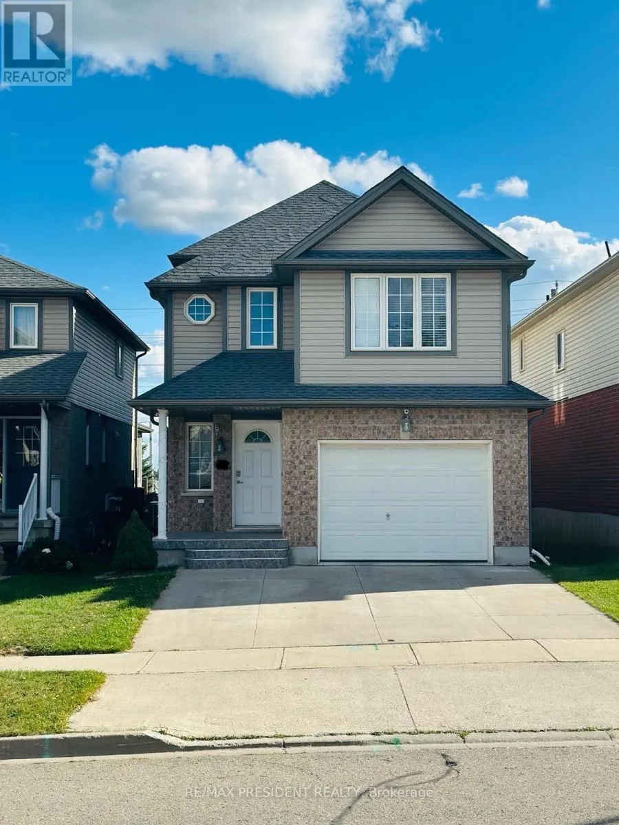 House for rent: Legal Apartment - 54 Periwinkle Street, Kitchener, Ontario N2E 4C7