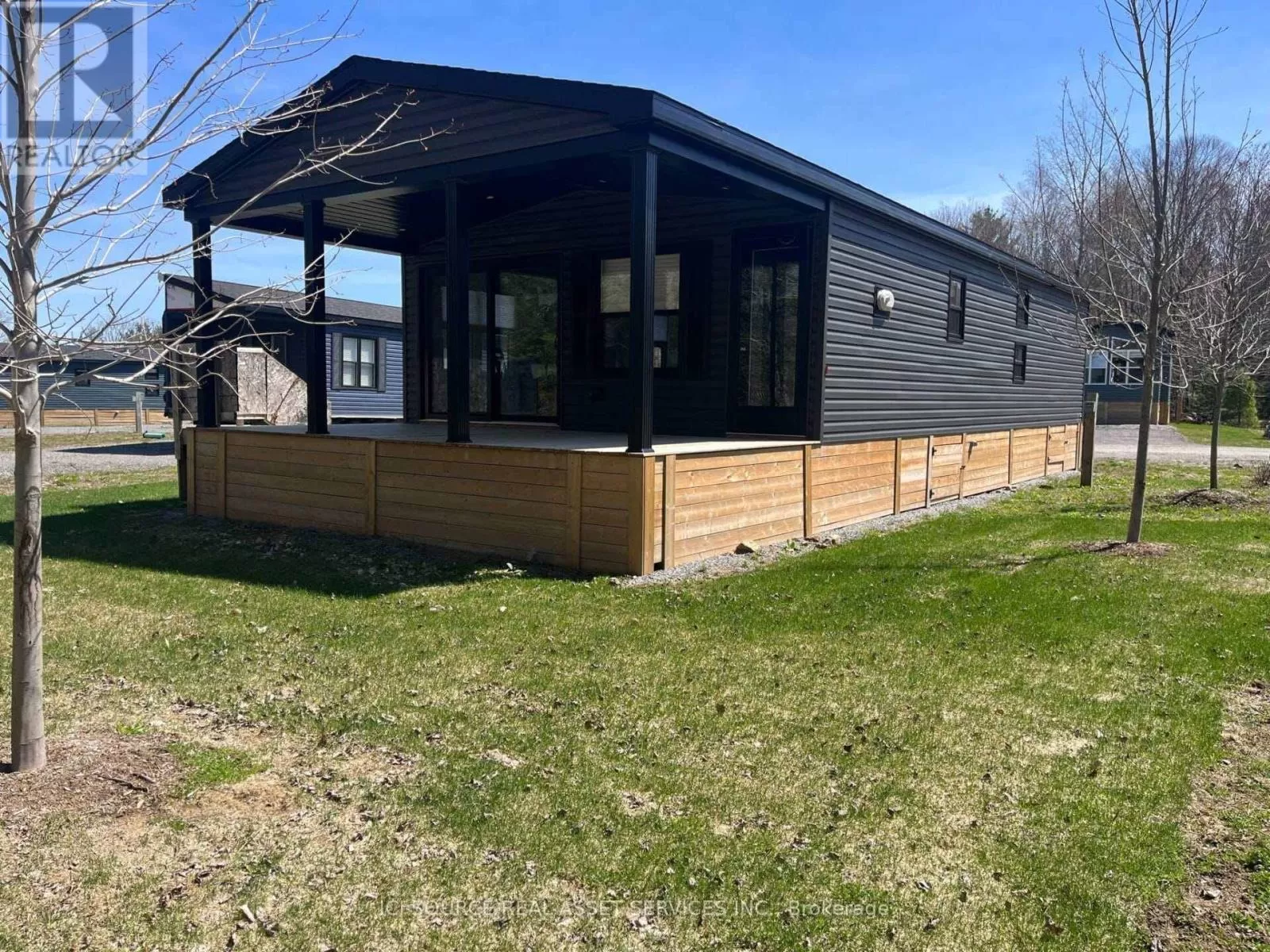 Mobile Home for rent: Lkr023 - 1047 Bonnie Lake Camp Road, Bracebridge, Ontario P1L 1W9