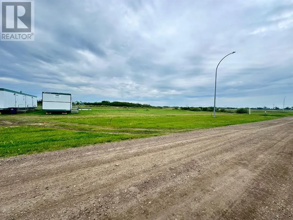 Lot 2, Block 13 2 Street W, Waseca, Saskatchewan S0M 3A0