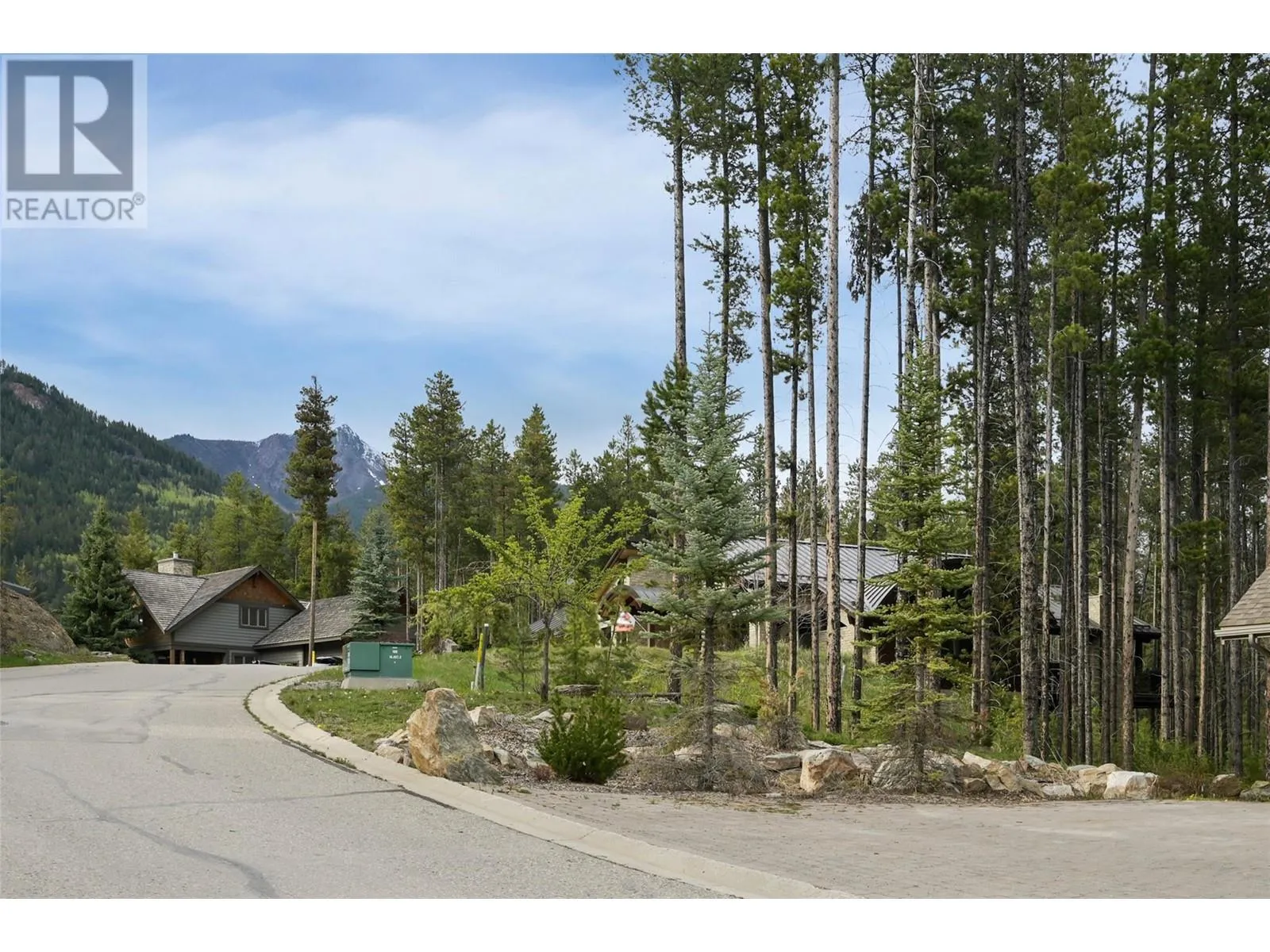 Other for rent: Lot 2 Cliffside Grove, Panorama, British Columbia V0A 1T0