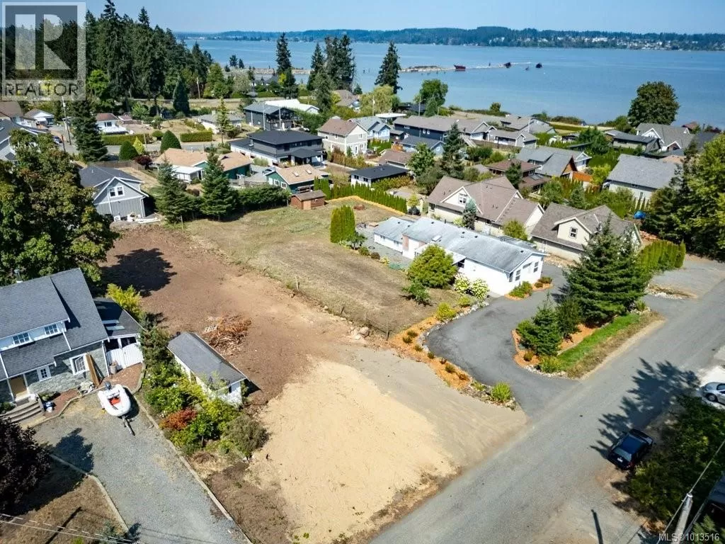 Lot 27 Warren Ave, Royston, British Columbia V0R 2V0