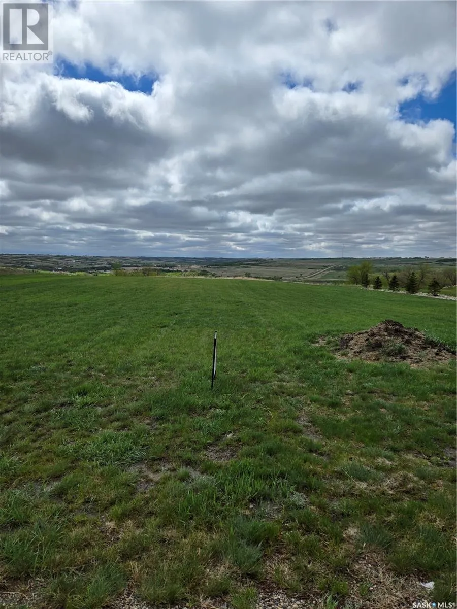 Unknown for rent: Lot 4 Rocky Hollow Drive, Oxbow, Saskatchewan S0C 2B0