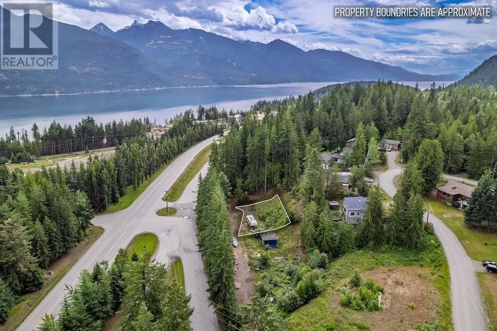 Other for rent: Lot 6 Balfour Avenue, Kaslo, British Columbia V0G 1M0