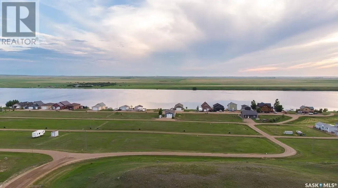 Unknown for rent: Lot 8 Block 3 Sunridge Resort, Webb Rm No. 138, Saskatchewan S0N 2N0