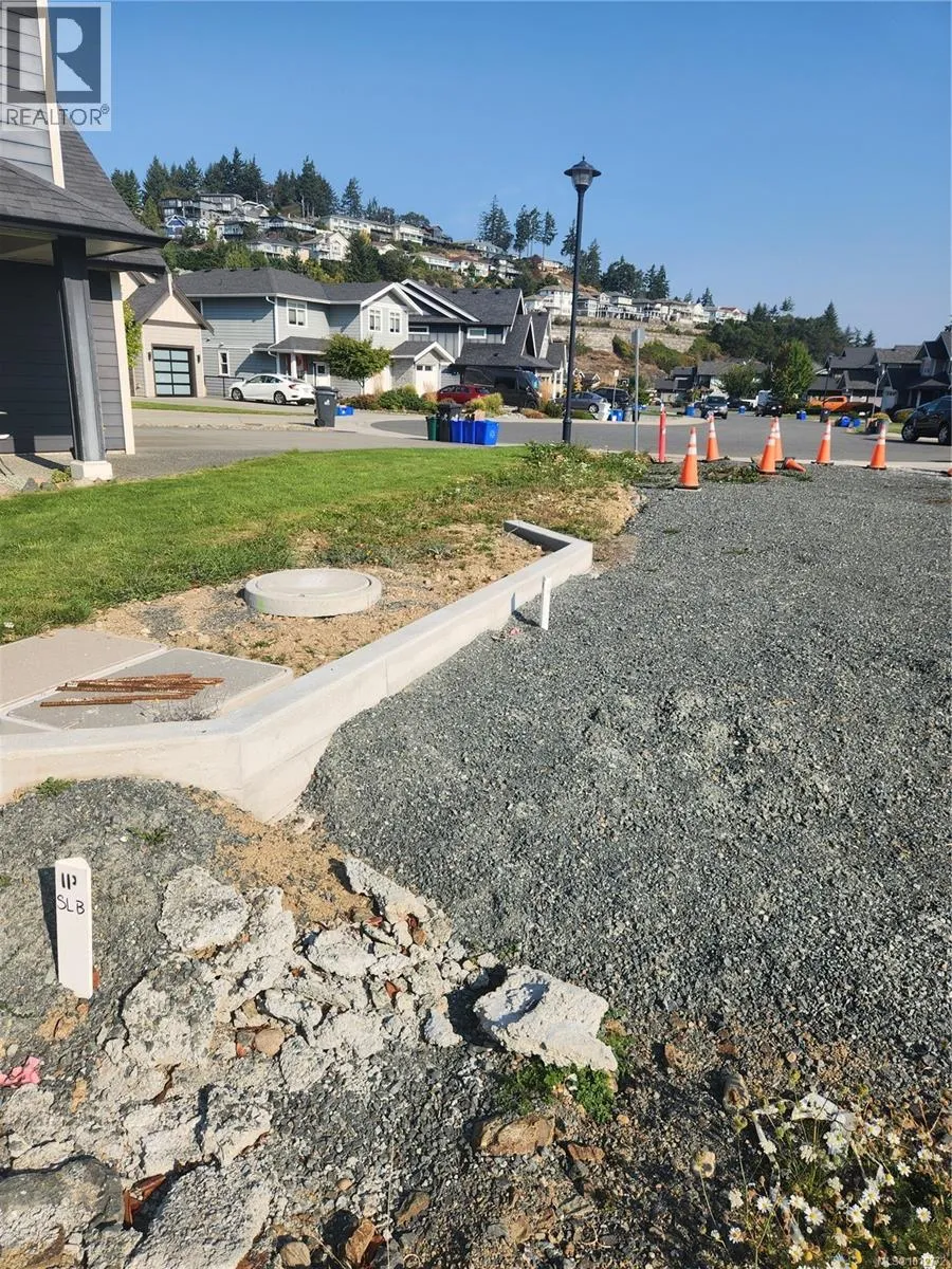 Lot B Hopwood Pl, Colwood, British Columbia V9C 0J1