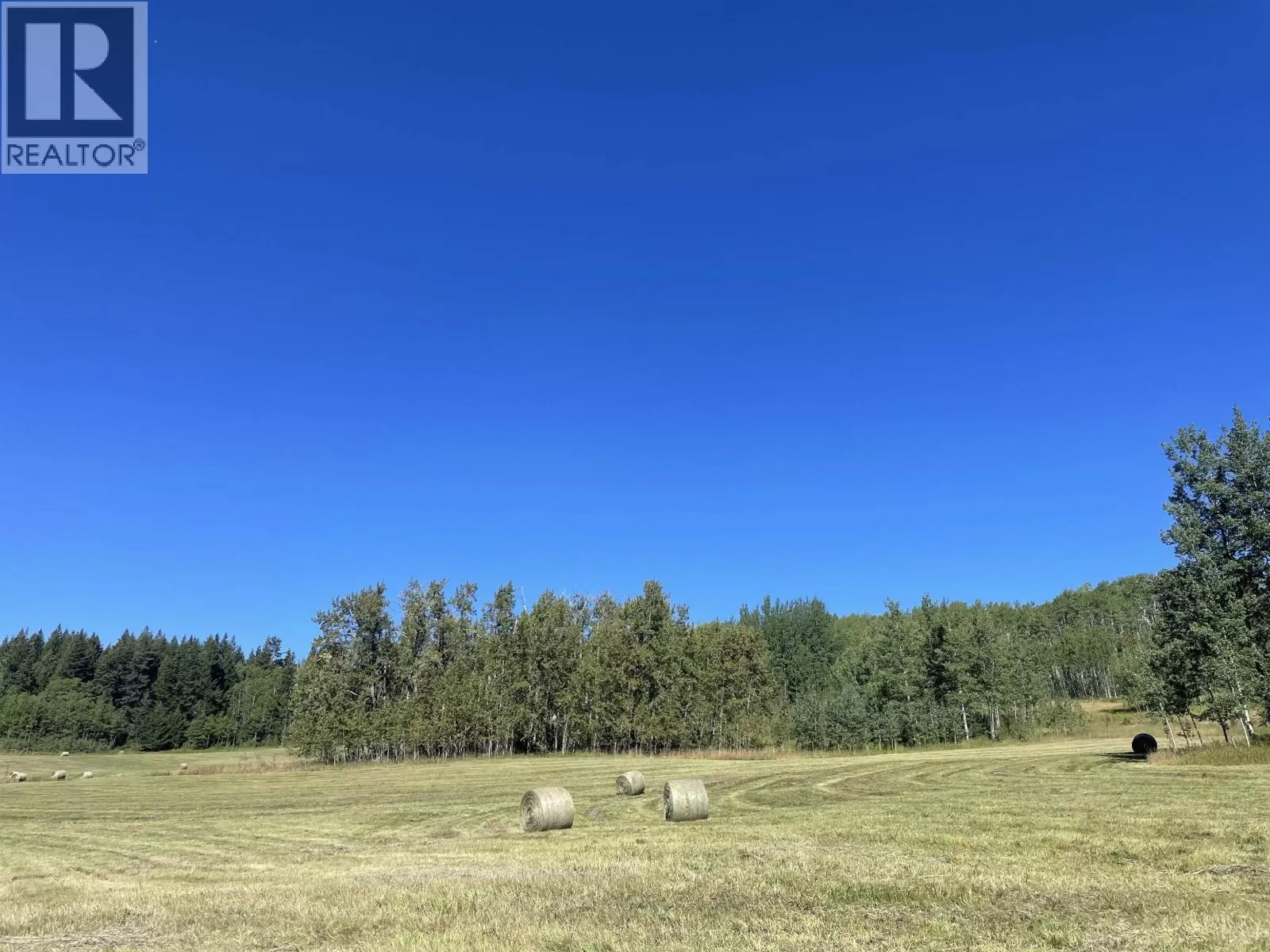 Lot B Little Fort 24 Highway, Bridge Lake, British Columbia V0K 1E0