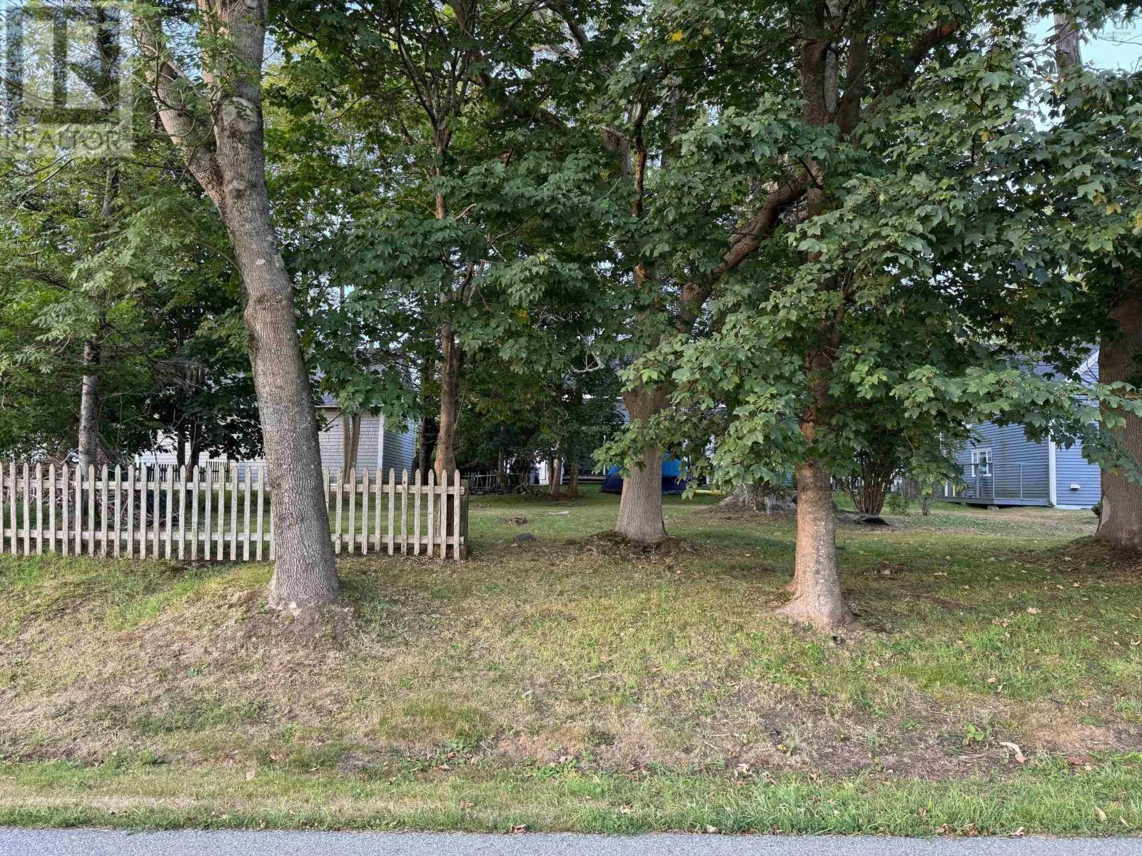 Lot Baker Street, Yarmouth, Nova Scotia B5A 2W9