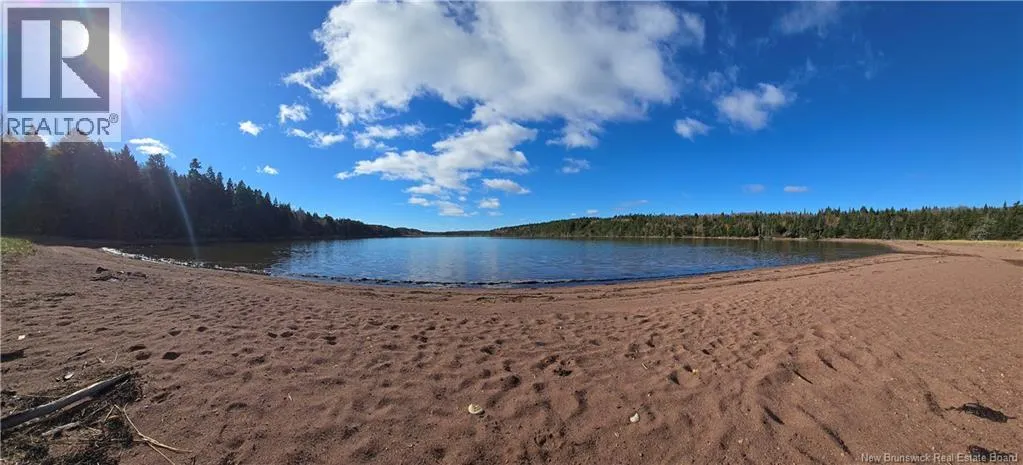 Lot Lockhart Lake, New Horton, New Brunswick E4H 1W3