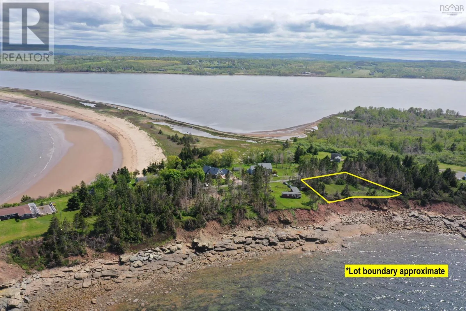 Lot Roys Island, Kings Head, Nova Scotia B2H 5C5