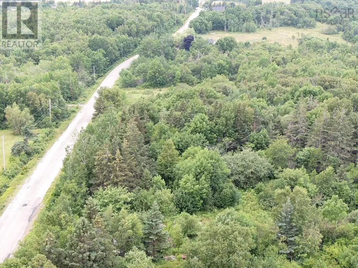 Lot Shore Road E, Hampton, Nova Scotia B0S 1L0