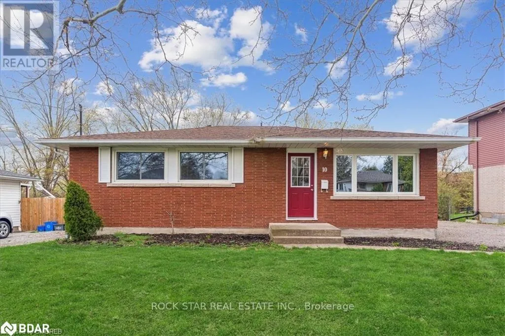 House for rent: Lower - 10 Westdale Drive, St. Catharines, Ontario L2S 2R8