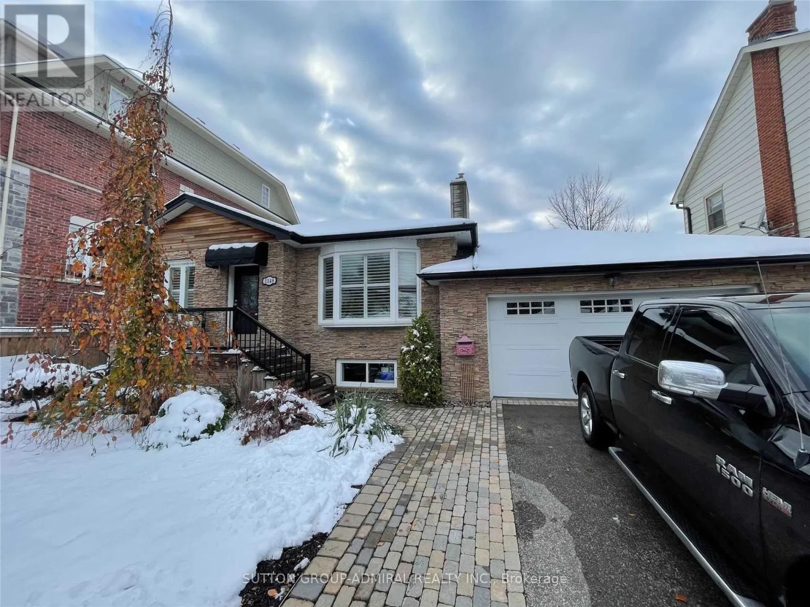 House for rent: Lower - 1148 Islington Avenue, Toronto, Ontario M8Z 4S5