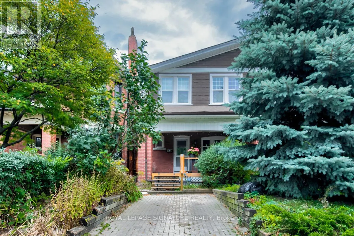 Other for rent: (lower) - 125 Glenholme Avenue, Toronto, Ontario M6E 3C2