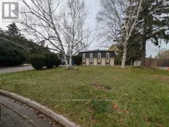 Other for rent: Lower - 14 Valleycrest Drive, King, Ontario L7B 1G1