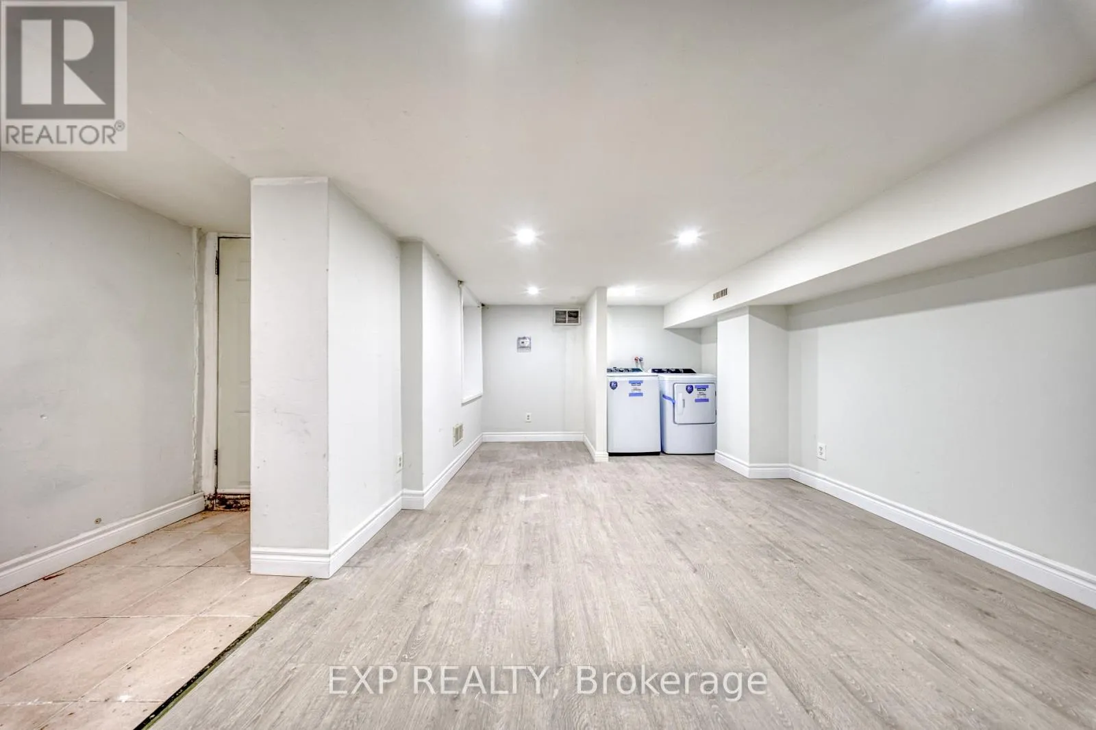 Other for rent: Lower - 1678 Kingston Road, Toronto, Ontario M1N 1S5