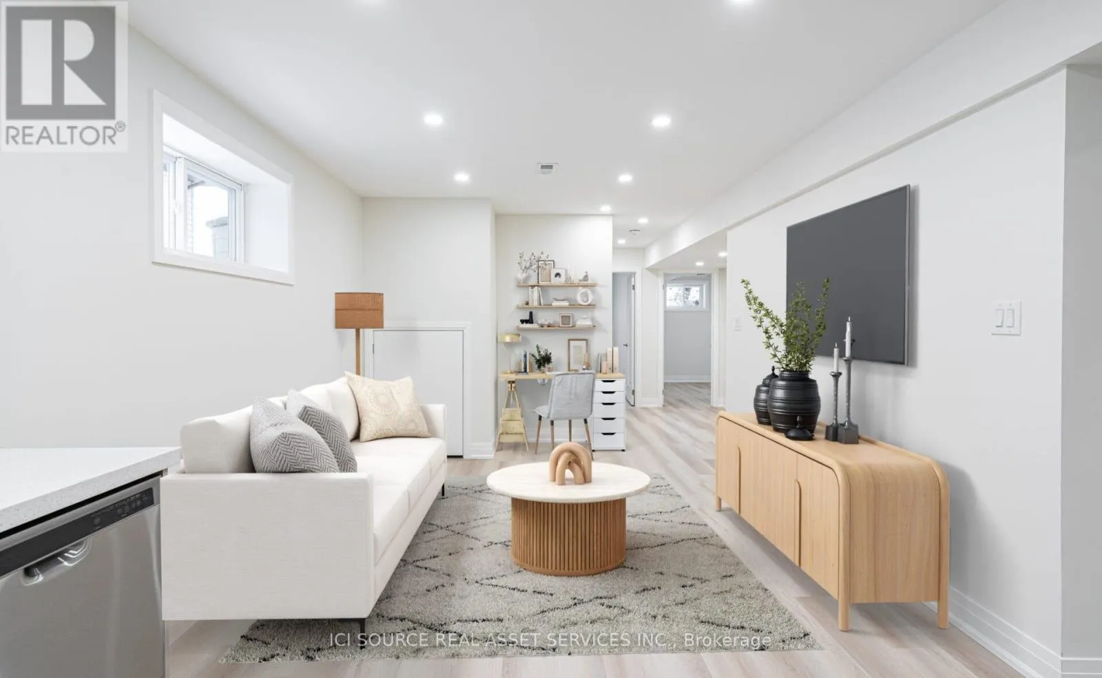 House for rent: Lower - 18 Louise Lane, Orillia, Ontario L3V 7W1