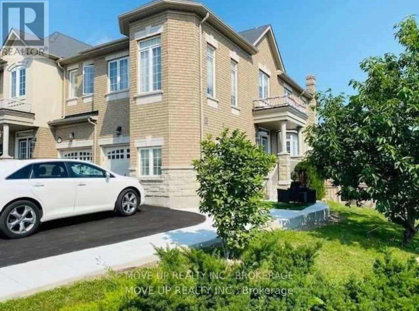 Row / Townhouse for rent: Lower - 189 Wolf Creek Crescent, Vaughan, Ontario L6A 4C1