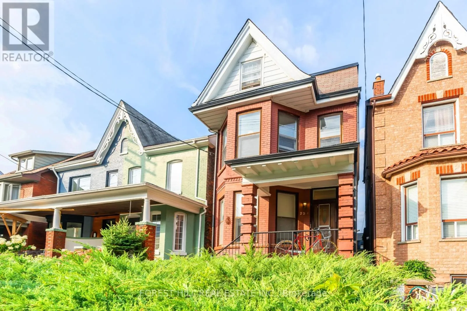 Other for rent: Lower - 224 Palmerston Avenue, Toronto, Ontario M6J 2J4