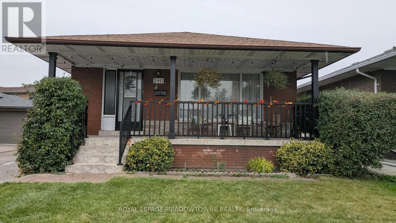 House for rent: #lower - 240 Wellesworth Drive, Toronto, Ontario M9C 4S6