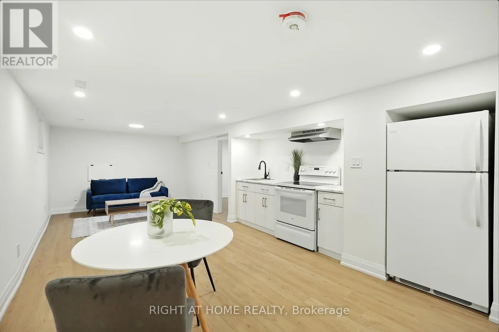 House for rent: Lower - 29 Nida Drive, Tiny, Ontario L9M 0B3