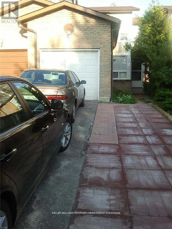 Row / Townhouse for rent: Lower - 3 Robert Hicks Drive, Toronto, Ontario M2R 3R1