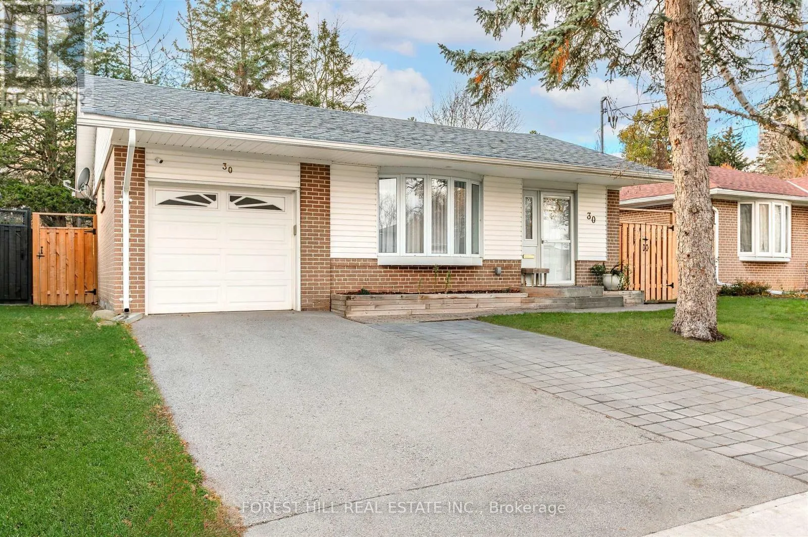 House for rent: Lower - 30 Rowatson Road, Toronto, Ontario M1E 1K1