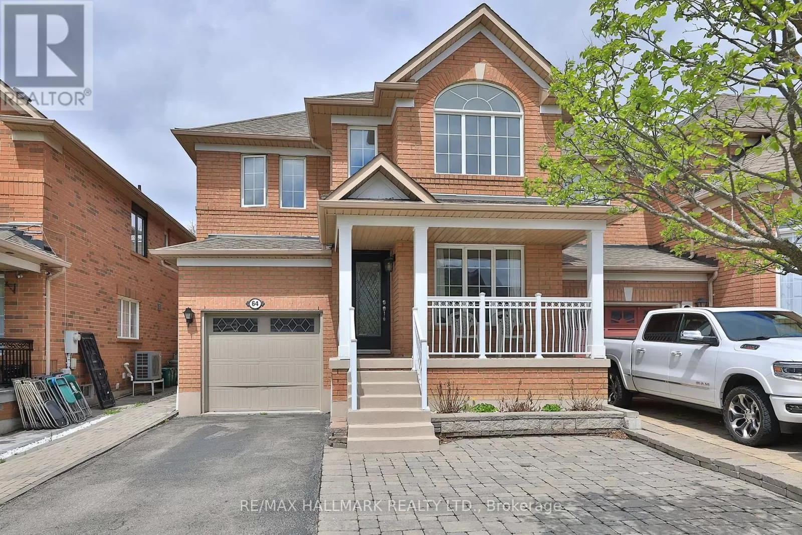 House for rent: Lower - 64 Madeira Avenue, Vaughan, Ontario L6A 2Y2