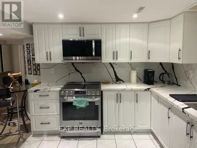 House for rent: Lower - 8 Cluett Drive, Ajax, Ontario L1S 6Z6