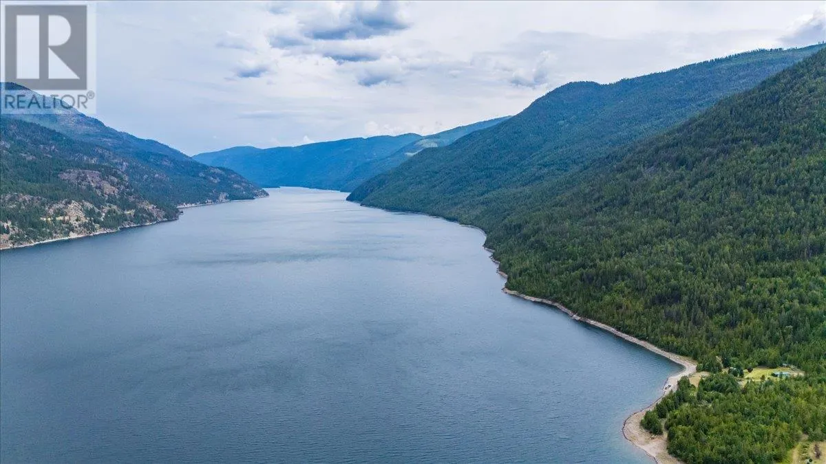 Other for rent: Lower Arrow Lake Lot# 5, Castlegar, British Columbia V1N 3H9