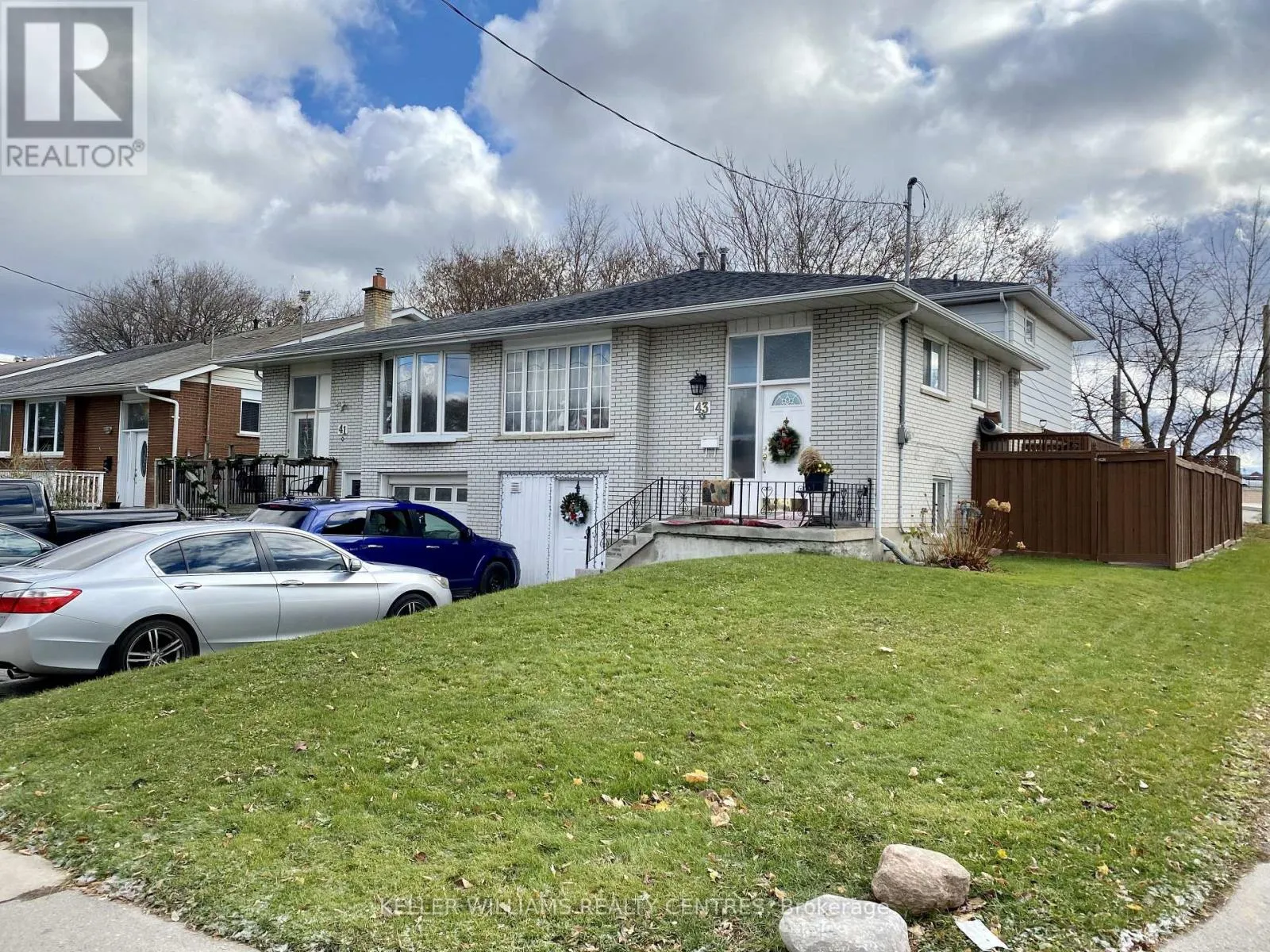 House for rent: Lower Back Unit - 43 Walter Avenue, Newmarket, Ontario L3Y 2T2