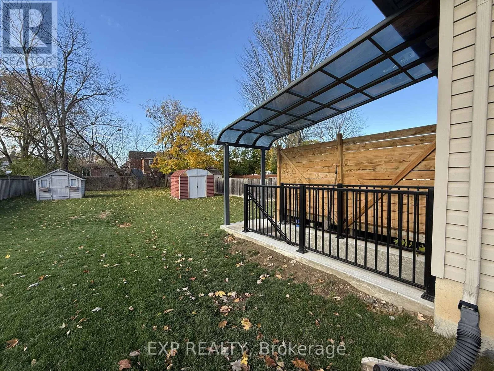 Duplex for rent: Lower - C - 25 Mohawk Street, Brantford, Ontario N3S 2W2