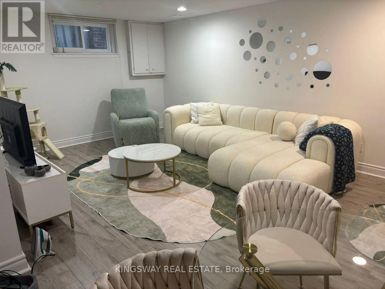 House for rent: Lower Unit - 134 Oxford Street, Richmond Hill, Ontario L4C 4L7