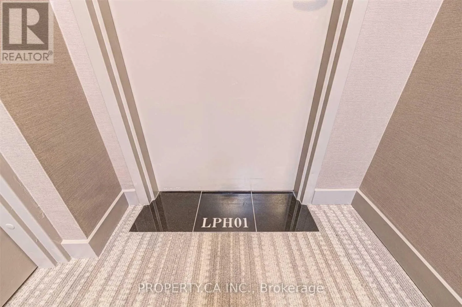 Apartment for rent: Lph01 - 797 Don Mills Road, Toronto, Ontario M3C 1V1