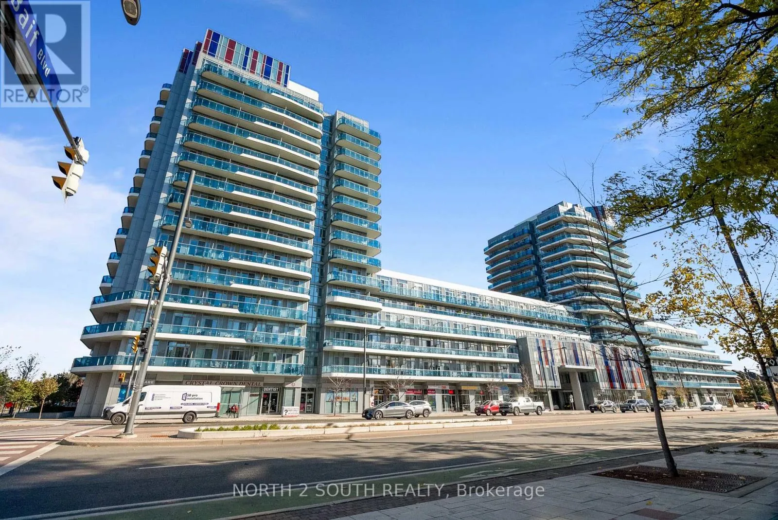Apartment for rent: Lph08 - 9471 Yonge Street, Richmond Hill, Ontario L4C 1V4