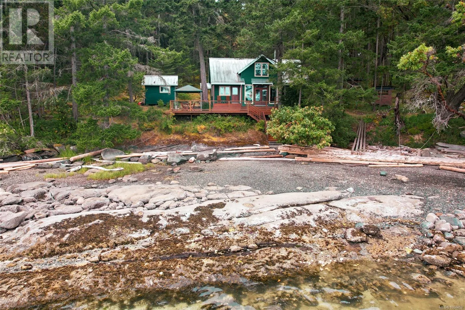 House for rent: Lt 38 Ruxton Rd, Ruxton Island, British Columbia V0R 1X7