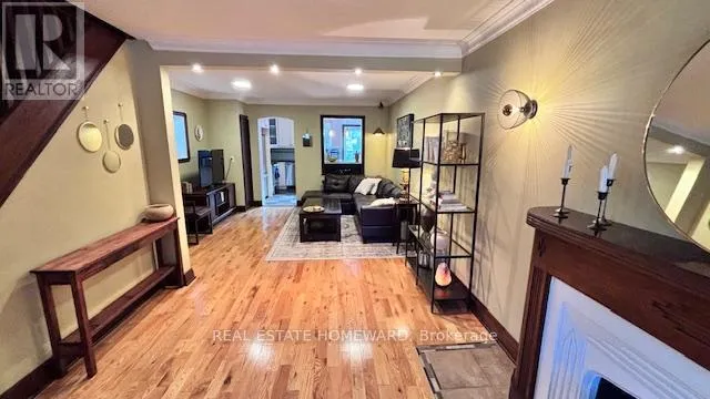 House for rent: Main & 2nd Floors - 457 Mortimer Avenue, Toronto, Ontario M4J 2G3